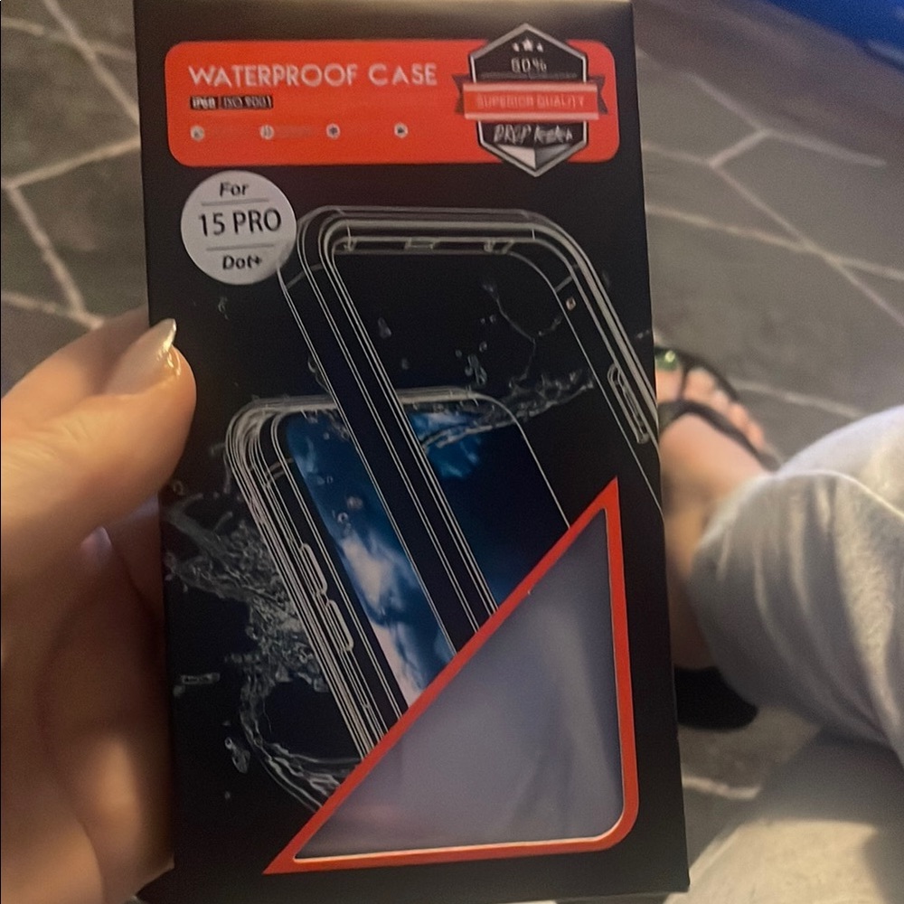 Waterproof Case for 15 Pro Dot - Black